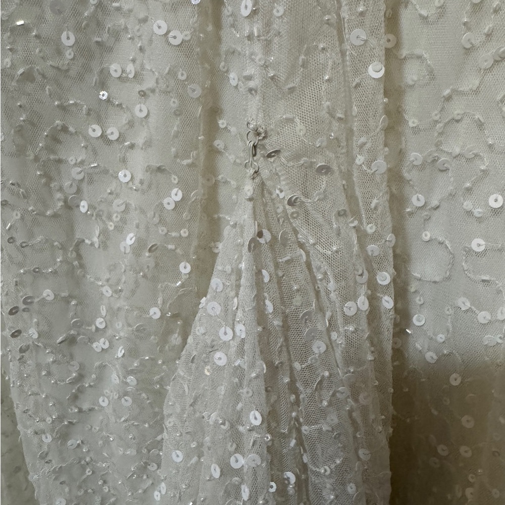 ⭐️Gatsby Lady Roaring 20s Sequin Wedding Dress - Ivory/Gold/ Size 6 - EUC - Picture 3 of 6
